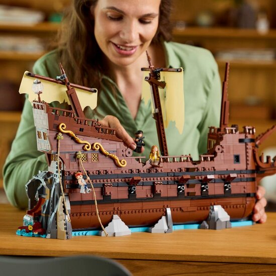 LEGO 21363 verhuur bij Allemaal Steentjes